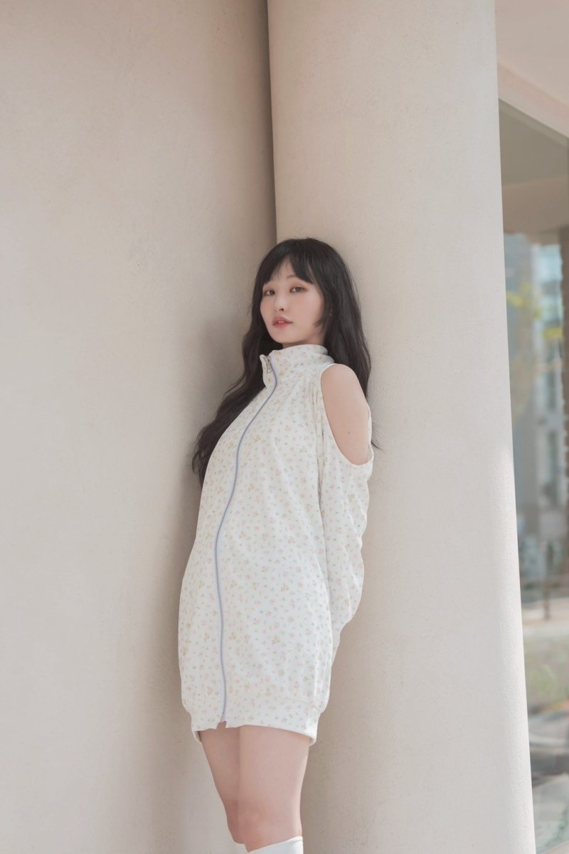 画像4: highneck zip one-piece dress（ハイネックジップワンピース） (4)