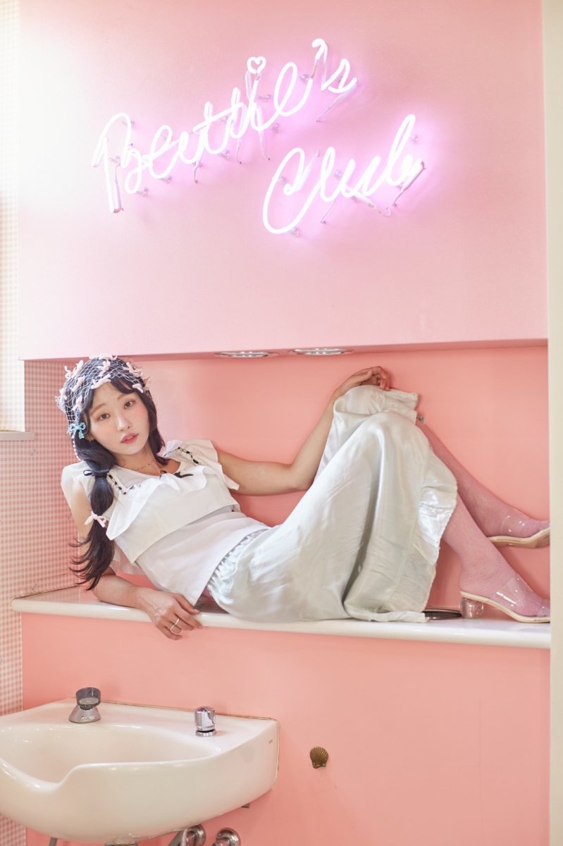 画像5: 【SAMPLE SALE】フリルカラートップス＆タートルトップス (5)