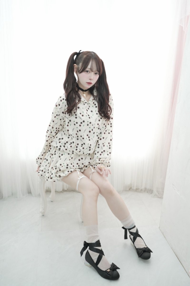 画像5: cherry hoodie&skirt（チェリーフーディ＆スカート） (5)